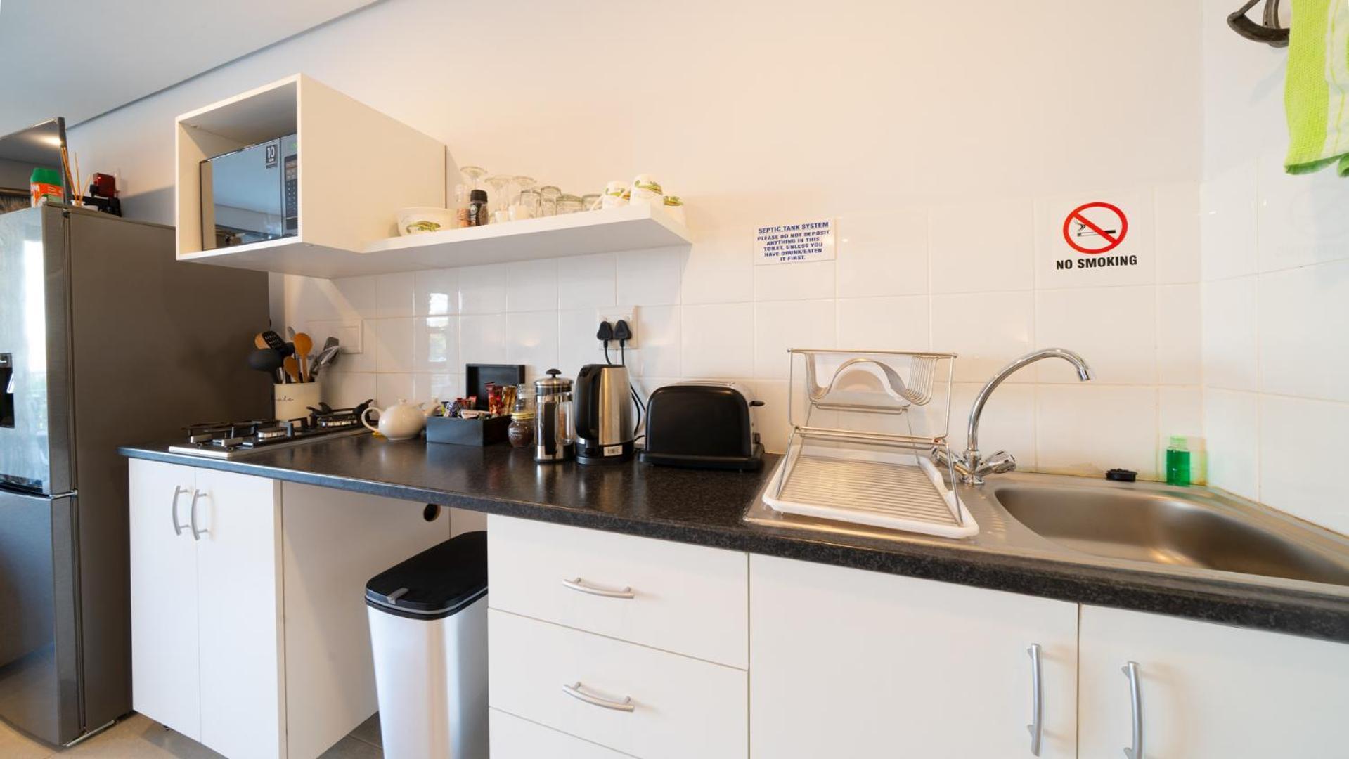 Equestre Bnb Питърмарицбург Екстериор снимка